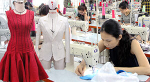 day cat may au phuc nu thum